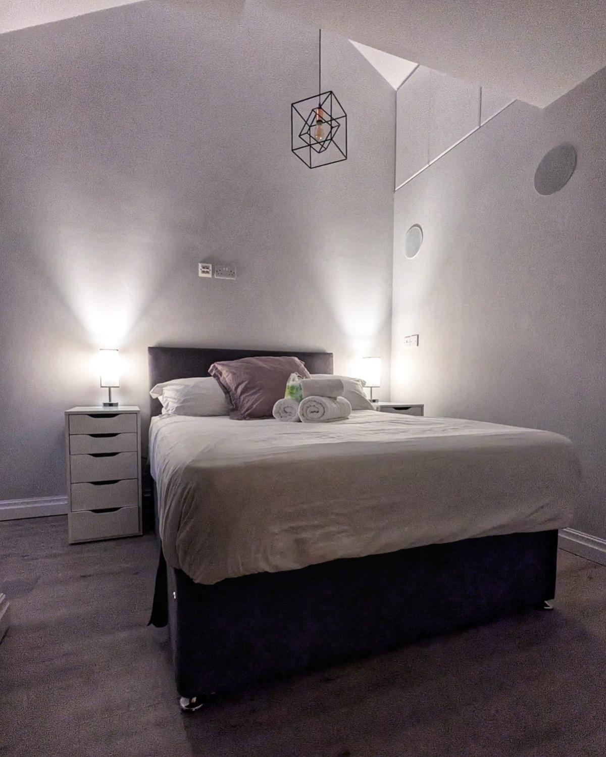 Beautiful 5 Bedroom Home Sleeps 12 People In Mánchester Exterior foto